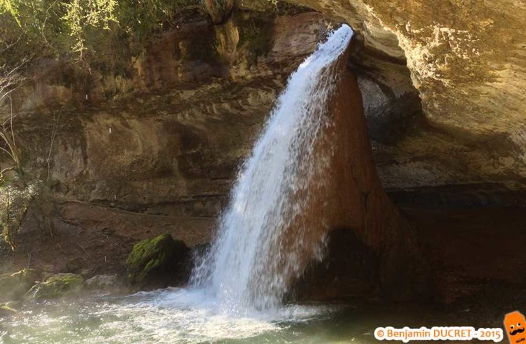 Le Pain de Sucre, une merveille de la nature ! Cascade & Stalagmite